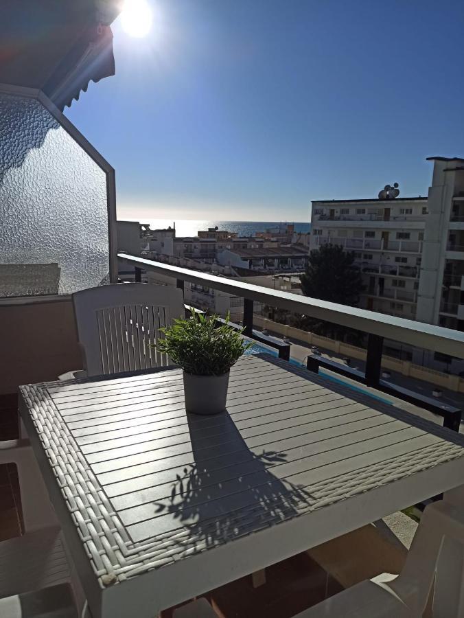 Carihuela Nucleo Cristal Apartment Torremolinos Bagian luar foto